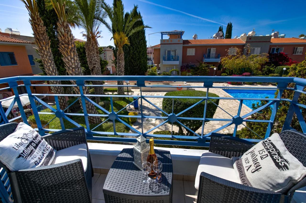 Antonia'S Palace Rooftop Jacuzzi Stunning View Paphos Buitenkant foto